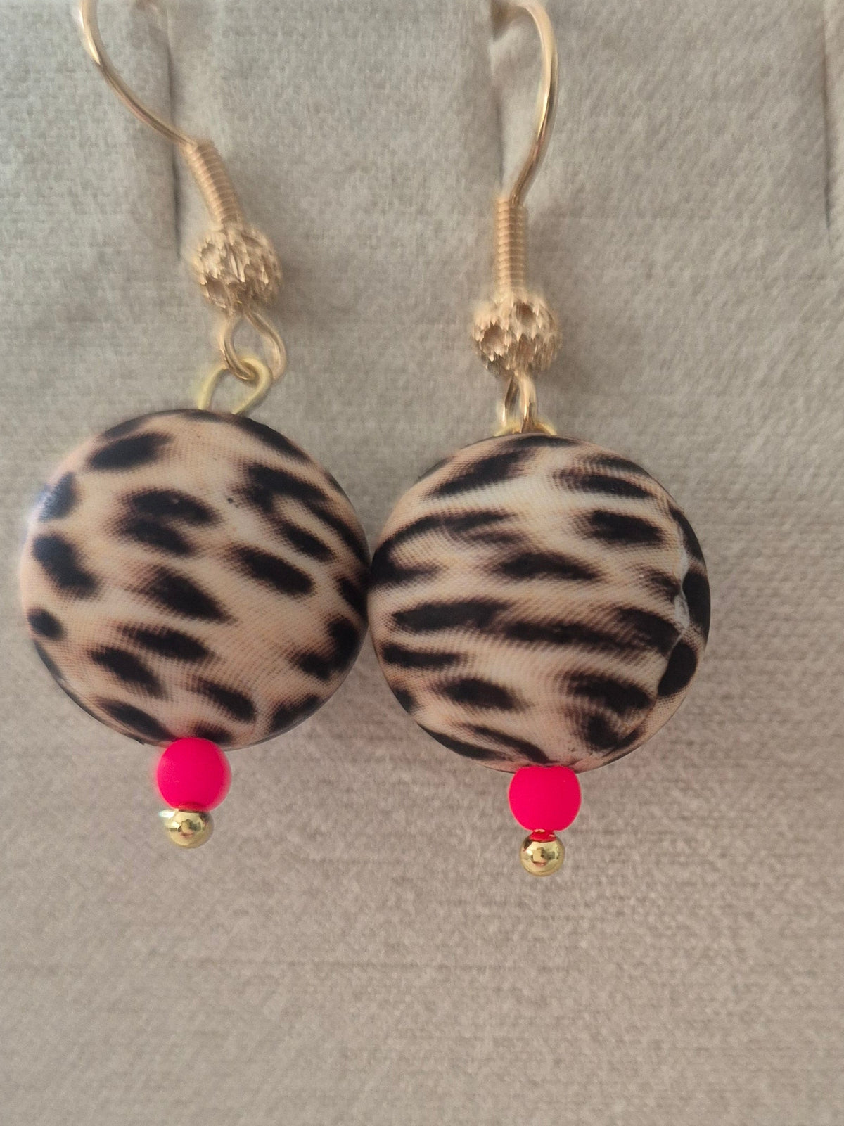 Leopard print earring